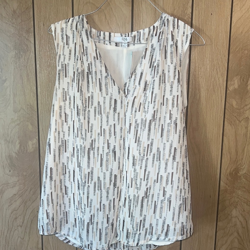 Q&A Blouse